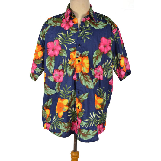 Another fine quality summer shirt for those warm days, makes you feel you are in the tropics.